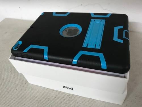BOXED  APPLE IPAD 6TH GENERATION|A1430|WIFI & CELLULAR|64 GB|BACK|MR7F2HC/A|USB CABLE & CHARGER